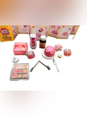 ZURU MINI BRANDS | Aurora Princess Cake Set | Ultra Rare HTF | Disney